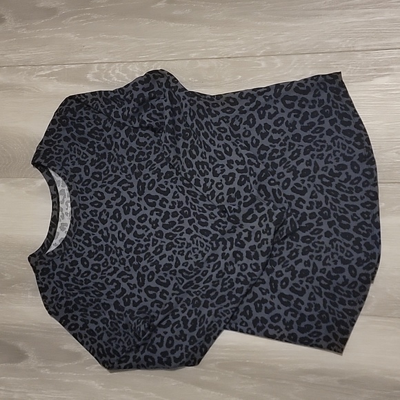 💥Bundle Only! No Boundaries- XXL- Long Sleeve Top - Picture 1 of 5